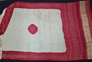 Sari Tie And Dye, Tie and Dye on the Fine Quality Gajji-Silk with Real Zari Pallu, From Jamnagar Gujarat, India. Late 19th Century. Size is 127cmX384cm (20210226_164411).
      