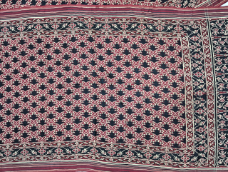 An Rare And Unusual Tran-phul-bhat Patola Saree , Silk Double Ikat. Probably Patan Gujarat. India. 

This Patola known as Tran-phul-bhat (three flowers design).

This Patola is one of the most Rare designs and  ...