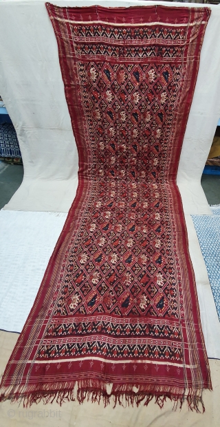 Nari Kunj Patola Saree, Silk Double Ikat, Probably Patan Gujarat. India.This Patola uses one of the rarest designs, known as Nari Kunj Patola. This Patola is showing the Popat Kunjar Bhat, Hathi  ...