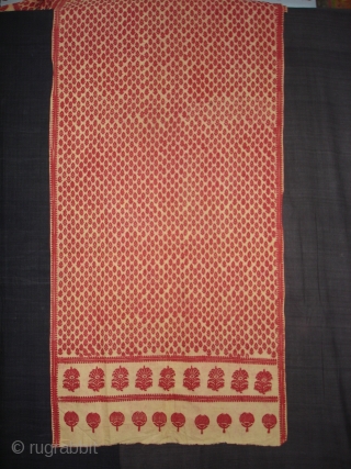 Floral Block Printed Cotton Patka(Head Cover)From Nakhatrana,District of Kutch,Gujarat,India.Its size is 70X440cm.Condition is very good.Its Rare piece of Patka(DSC08125 New).             