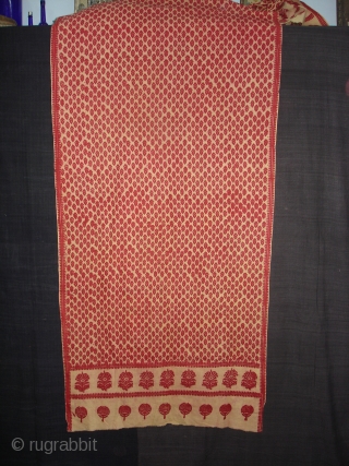 Floral Block Printed Cotton Patka(Head Cover)From Nakhatrana,District of Kutch,Gujarat,India.Its size is 70X440cm.Condition is very good.Its Rare piece of Patka(DSC08125 New).             