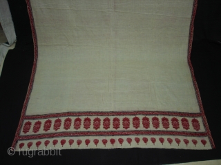 Floral Block Printed Cotton Odhana From Nakhatrana,District of Kutch,Gujarat,India.Its size is 140X270cm.Condition some very small holes.Its Rare piece of Odhana(DSC01756 New).            