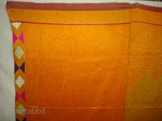 Phulkari From West(Pakistan)Punjab. India.known As Vari-Da-Bagh ,With Rare influence of Colour Change of Embroidery Threads with two Side Borders(DSC07072 New).             