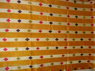 Phulkari From West(Pakistan)Punjab. India. With Rare influence of Multi-Colour Patang Design(DSC07091 New).                     