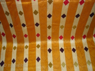 Phulkari From West(Pakistan)Punjab. India. With Rare influence of Multi-Colour Patang Design(DSC07091 New).                     