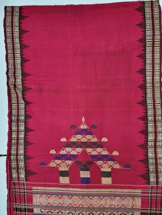 Sari( Devadasi Sari  or Viman Kusumi Sari ) From Orissa,Orissa is an eastern state of India,on the Bay of Bengal. Sari of red cotton bordered by black stripes, the plain weave  ...