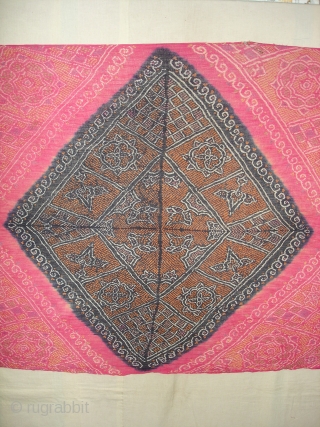 Odhani Cotton, Tie-Dyed Rajasthan, Perhaps Jodhpur Distric, India ,Its size is 100cmX210.Contion is very Good(DSC08585 New).                 