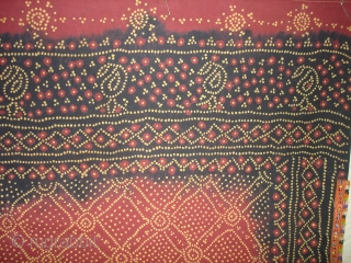 Tie and Dye(Cotton)Odhani From Kutch Gujarat, India.This were traditionally used mainly by Bhanushali family of Kutch Gujarat. India.C.1900.Its size is 170cmx215cm(DSC06019 New).           