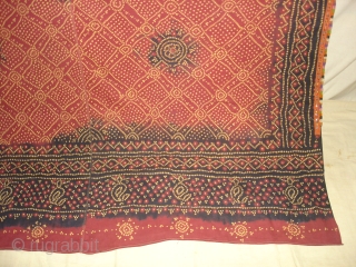 Tie and Dye(Cotton)Odhani From Kutch Gujarat, India.This were traditionally used mainly by Bhanushali family of Kutch Gujarat. India.C.1900.Its size is 170cmx215cm(DSC06019 New).           