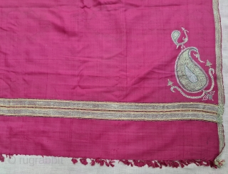 A Very Fine Paithani Plain Weave Dupatta, Its characterised by borders of an oblique Paisley (Ambi)  design,,It’s an Gajji-Silk and zari weave Dupatta,  This type of Dupatta is named after the Paithan  ...