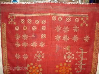 Hand Embroidery(Wool)Odhani Probably From Shekhawati District of Rajasthan.India.known As Lugari.Its Size is 125cmx210cm(DSC00885 New).                   