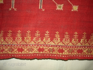 Hand Embroidery(Wool)Odhani Probably From Shekhawati District of Rajasthan.India.known As Lugari.Its Size is 125cmx210cm(DSC00885 New).                   