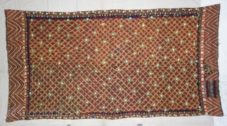 Indigo-Colour Phulkari From East(India)Punjab Region of India. India.Silk on Indigo Dyed Hand Spun Cotton ground.Showing the Rare Influence of Jewelry Figure Dancing Peacock and Birds.C.1900.Its size is 124cmX245cm(DSC05632).
     