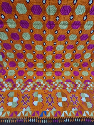 An Unique Bagh-Phulkari From East (Punjab) India. Floss Silk on Hand Spun Cotton khaddar Cloth. 

Late 19th Century.

 Its size is 132cmX230cm(20230325_122420).
           