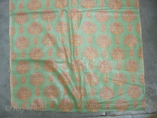 Roller Print Yardage From Kutch Gujarat.It is made in Manchester,England For Indian Market.Its size is 58cmX1440cm(DSC02615 New).                