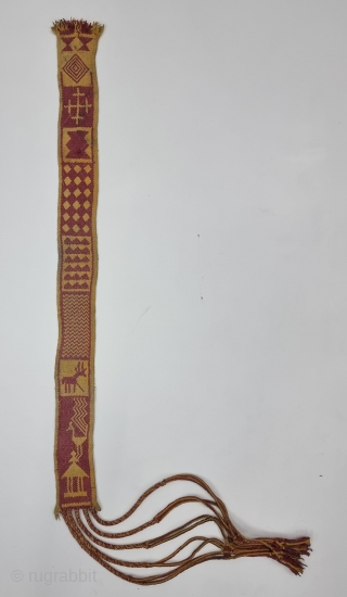 An Unique Tang Camel Belt, Ply split braiding technique with cotton. Its from the Jaisalmer  Region Of Rajasthan India. India.

C.1900-1925.

Its size is 8cmX125cm(20230419_163254).
          