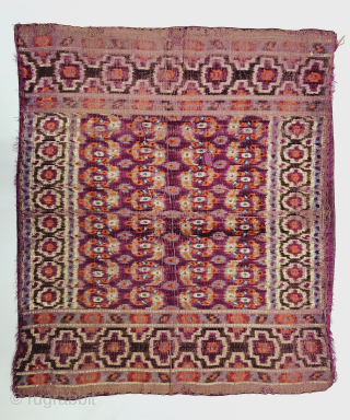 An Rare and Unique Velvet Ikat Hanging From Persia or India. 

C.1875 -1900.

Its size is 45cmX52cm (20240419_160248). Please email me at Kutcharts1@gmail.com           