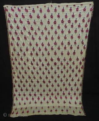 Embroidery Odhani(Cotton Malmal) From Tharpar Region of Pakistan.Its size is 128cmX208cm(DSC01974New).                      