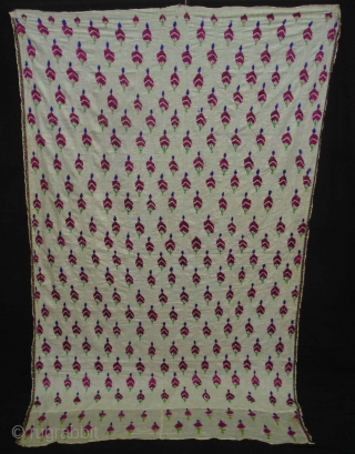 Embroidery Odhani(Cotton Malmal) From Tharpar Region of Pakistan.Its size is 128cmX208cm(DSC01974New).                      