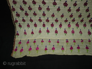 Embroidery Odhani(Cotton Malmal) From Tharpar Region of Pakistan.Its size is 128cmX208cm(DSC01974New).                      