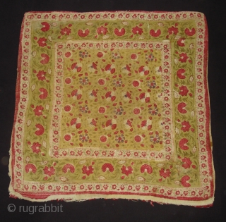 Early Block Print Chakla(Cotton Khadi)From Rajasthan,India.Its size is 72x72cm(DSC09547 New).
                       