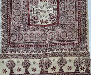 
Palampore ,Tree of Life Floral Chintz Kalamkari And Wood-Block , Hand-Drawn Mordant-And Resist-Dyed Cotton,From Gujarat Region, North-West India. India. 

 C.1875 - 1900.

Exported to the European Market.

Its size is 143cmX250cm (20230510_150756).  