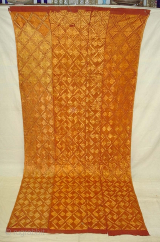 Phulkari From West(Pakistan)Punjab.India.known As Vari-Da-Bagh,very Rare influence of Different Design Vari-Da-Bagh(DSC08756 New).                     