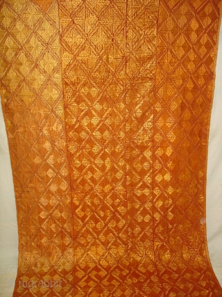 Phulkari From West(Pakistan)Punjab.India.known As Vari-Da-Bagh,very Rare influence of Different Design Vari-Da-Bagh(DSC08756 New).                     