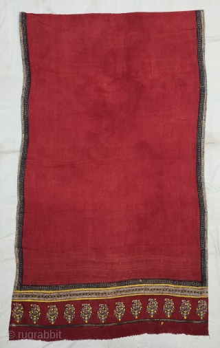 A Very Rare Block Print Lahariya Design Saree, Wood Block And Hand-Drawn, Mordant- And Resist-Dyed Khadi Cotton, From Gujarat, India. India.

c.1875-1900. 

Its size is 115cmX410cm(20220524_161034).        