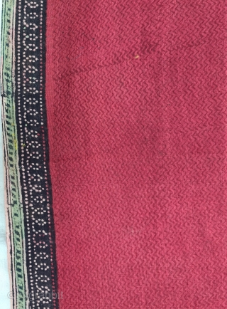 A Very Rare Block Print Lahariya Design Saree, Wood Block And Hand-Drawn, Mordant- And Resist-Dyed Khadi Cotton, From Gujarat, India. India.

c.1875-1900. 

Its size is 115cmX410cm(20220524_161034).        
