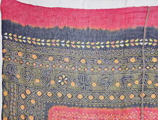 An Very Rare Ceremonial Tie and Dye Odhani (Dupatta). Tie And  dyed Work is ( resist dyed ) on fine muslin cotton. 

From the Jamnagar  Region of Gujarat, India. 

This  ...