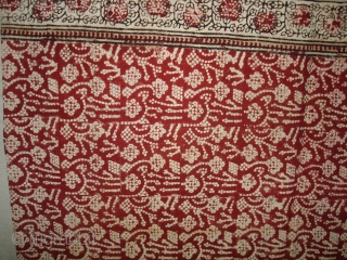 Early Block Print(Cotton Khadi)Fragment From Gujarat.This block Print has been made in early 18th century for Indonesian export market.Its size is 84cm x 245cm(DSC05187 New).        