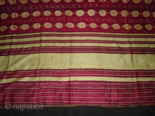 Dupatta handwoven fuchsia silk with zari (Real Silver) from Varanasi, Uttar Pradesh , India. C.1900. Good condition. Its size is 178cmX238cm(DSC05626 New).

           