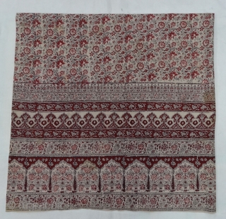 Block-Print Yardage,(Natural Dyes on Khadi cotton) From, Probably From Sidhpur Patan,Gujarat Region of western India. India.C.1900.Its size is 130cmX340cm(DSC06411).
              