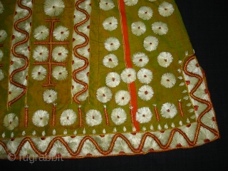 Ceremonial Chamba Costume,From Himachal Pradesh India.Silk ground with flow silk embroidery.Its size is L-74,W-60cm.Condition is good(DSC09911 New).                