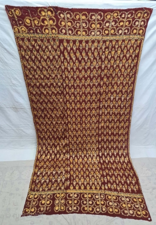 Phulkari From West(Pakistan)Punjab. India. Showing the Beautiful Wheat crop Design With Change of Seasons Colours of Wheat. c.1850-1900.Floss silk on hand spun cotton ground cloth(20210706_152206).        