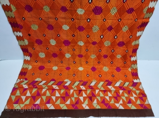 An Unique Bagh-Phulkari From East (Punjab) India. Floss Silk on Hand Spun Cotton khaddar Cloth.

Late 19th Century.

Its size is 138cmX215cm (20230325_121251).            