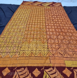 An Rare Design Vari-Da-Bagh (Copper-Color) Phulkari From West(Pakistan) Punjab. India. India. untwisted Floss silk on hand spun Brown cotton ground cloth. 
Early 19th Century. 
Its size is 116cmX245cm (20210714_155641).    