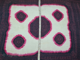 Ceremonial Tie and Dye Odhani known as Kumbhi,Tie and Dye Work on the Gajji-Silk From Kutch Region of Gujarat, India.

c.1850-1875.

Its size is 155cmX185cm.

This were Traditionally used mainly by Muslim Khatri community in  ...