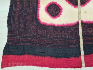 Ceremonial Tie and Dye Odhani known as Kumbhi,Tie and Dye Work on the Gajji-Silk From Kutch Region of Gujarat, India.

c.1850-1875.

Its size is 155cmX185cm.

This were Traditionally used mainly by Muslim Khatri community in  ...