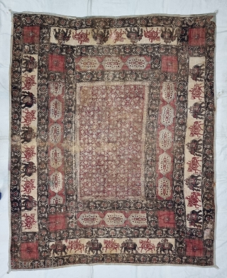 An Kalamkari And Block Print And Hand-Drawn, Mordant- And Resist-Dyed Khadi Cotton, From Gujarat  Region of North-West India. India. 

Exported to the South-East-Asian Markets.

c.1875-1900. 

Its size is 131cmX158cm(20220716_152245).    