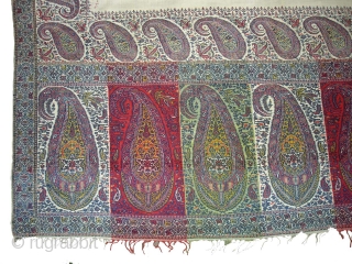 Jamawar Long Shawl From Kashmir India.This Shawl is known as Haft Fardi Shawl.First Half of 18th Century.Perfect Condition(DSC07566 New).              