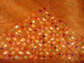 Phulkari From West Punjab.India.known As Vari-da-Bagh with Mathurawati Design.Rare Design Bagh (DSC05218 New).                    