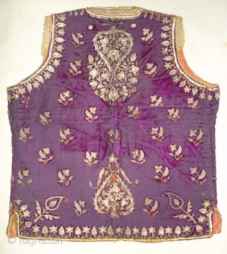 Man’s waistcoat(Sadri/Bandi)From Hyderabad,South India.Cotton velvet,embroidered with silver and gold-wrapped thread,L 51cm x w 41cm.Condition is worn from back side(DSC06336 New).             