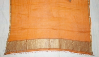 Zari (Real) Brocade Paithani Dupatta, From Maharashtra  Region of South India.Fine Muslin Cotton with Real Zari Brocade weaving.
C.1900.
Its size is 105cmX246cm(DSC09088).           