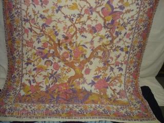 Palampores made for the European export market from Uttar Pradesh.India.Circa 1900.Its size is 210cm X 260cm.Good Condition(DSC02259 New).               