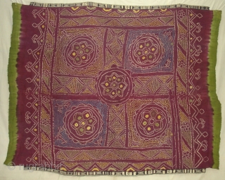 Single Bandh Tie and Dye Odhani From Shekhawati District of Rajasthan. India.Its Very rare Single Bandh Tie and Dye Odhani. Natural Colours On the Khadi Cotton.C.1900.Its size is 143CmX187cm(DSC04975 New).   