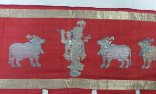 Pichwai Toran for the Gopashtami Krishna with Cow's and Peacock in the Paniya's , Real Zari Brocade Weaving on the Silk with Ganga- Jamna weaving (Gold-Silver Weaving) From Gujarat India.C.1900.Its size 26cmX125cm(20200822_153620). 