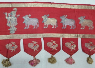 Pichwai Toran for the Gopashtami Krishna with Cow's and Peacock in the Paniya's , Real Zari Brocade Weaving on the Silk with Ganga- Jamna weaving (Gold-Silver Weaving) From Gujarat India.C.1900.Its size 26cmX125cm(20200822_153620). 