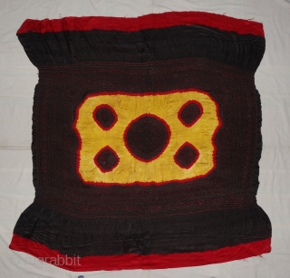 Ceremonial Tie and Dye Odhani known as Kumbhi,Tie and Dye Work on the Gajji-Silk From Kutch Region of Gujarat, India. C.1900. Its size is 145cmX160cm(DSC03619 New).
       